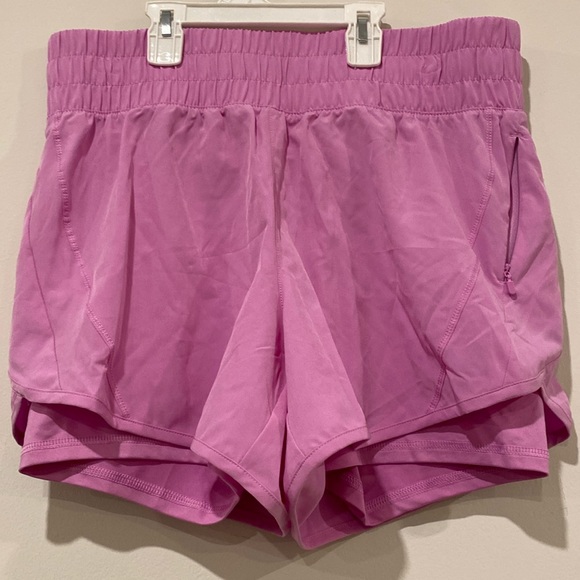 Running shorts - Picture 1 of 3